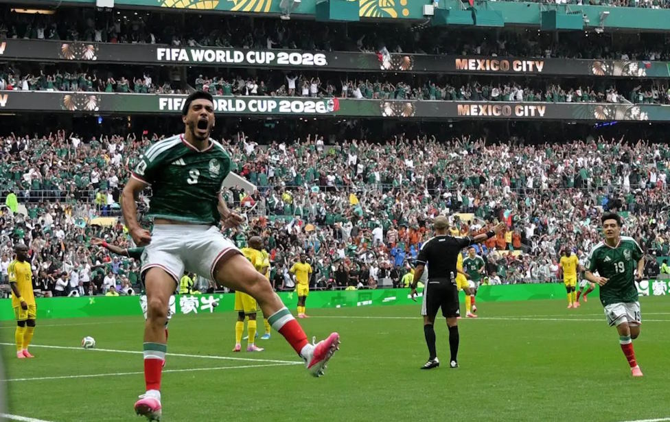 Fotos de Ensaio Fotográfico de Futebol e Emoção